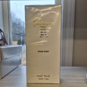 Baby Room Spray - White